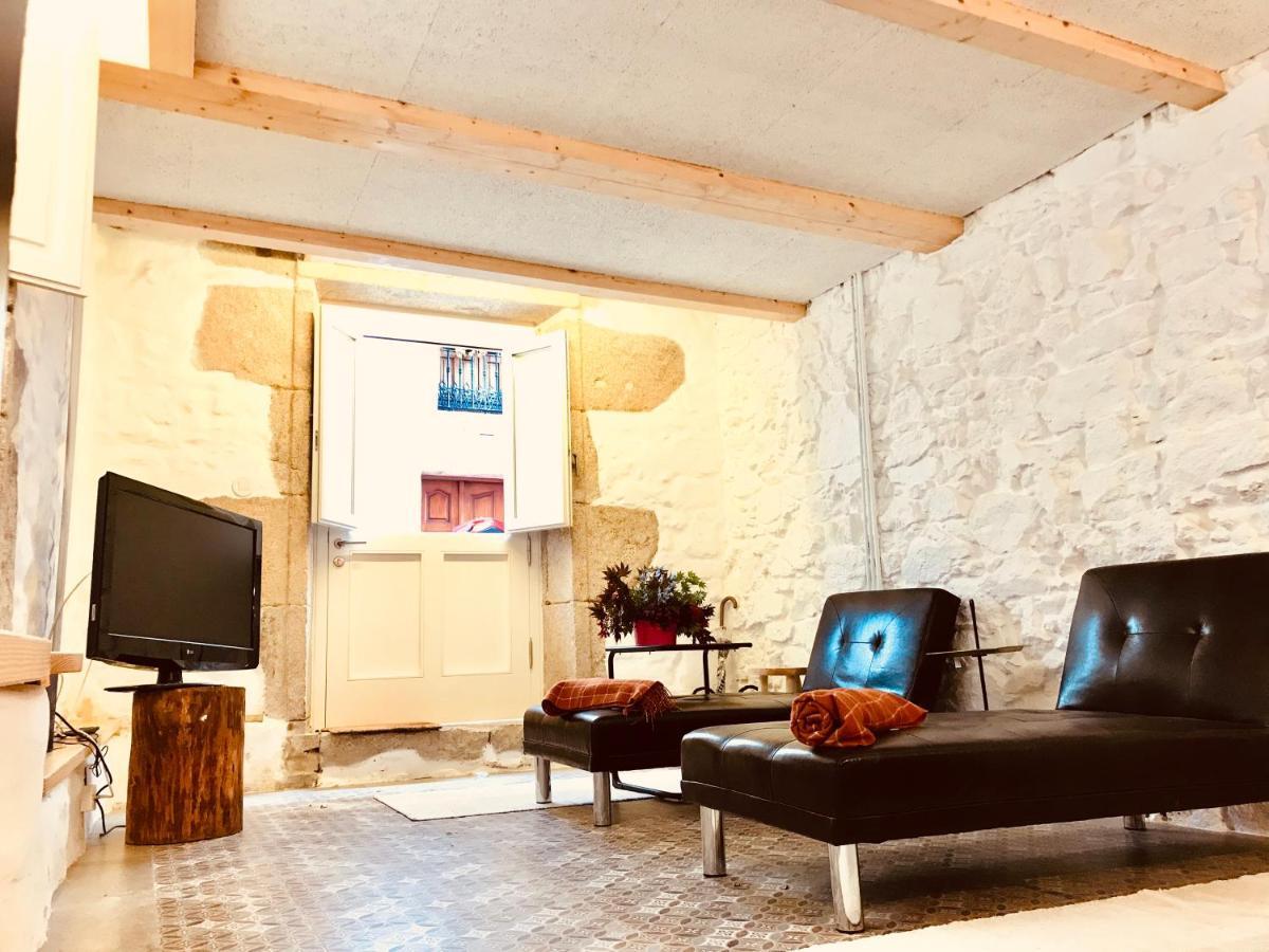 Enjoy The Old Town In A Full Renovated Duplex Apartment โอโกรูญา ภายนอก รูปภาพ